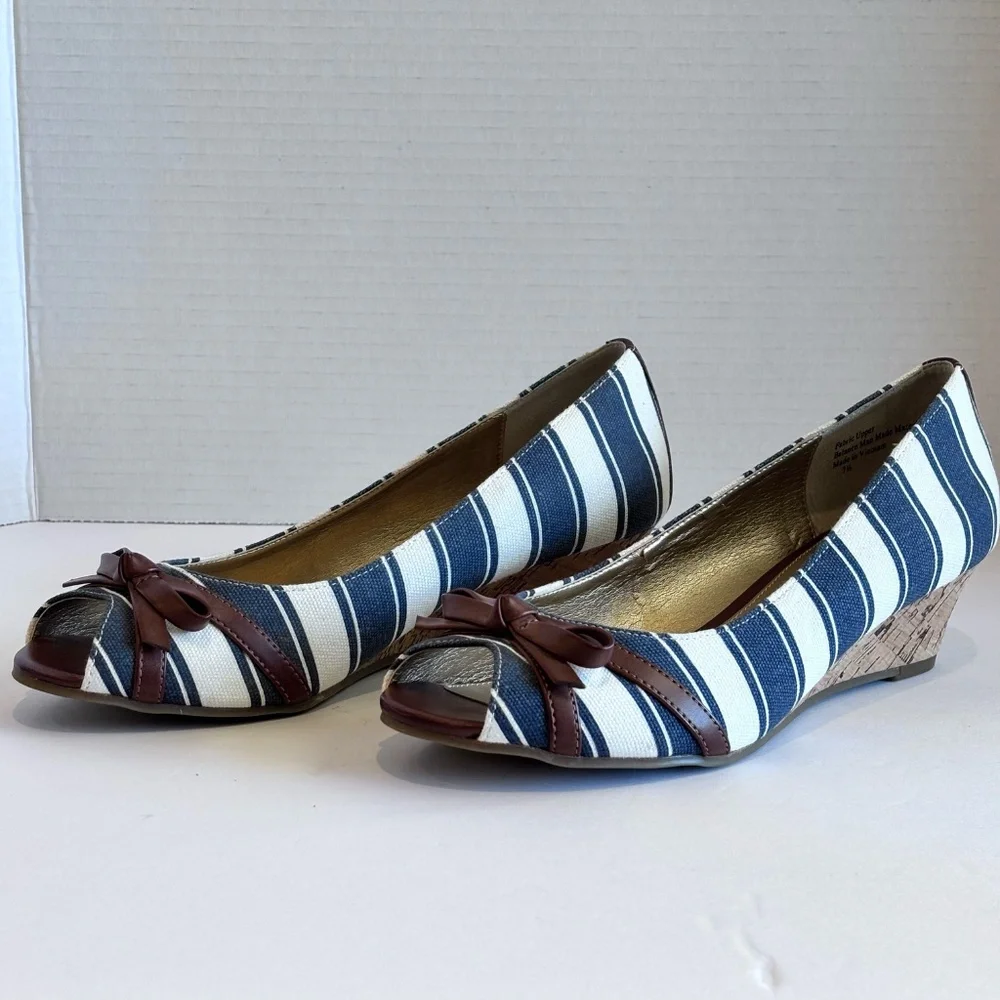 Kelly & Katie Women's Open Toe Low Wedge Cork Heel Blue White Stripe Fabric Shoe
